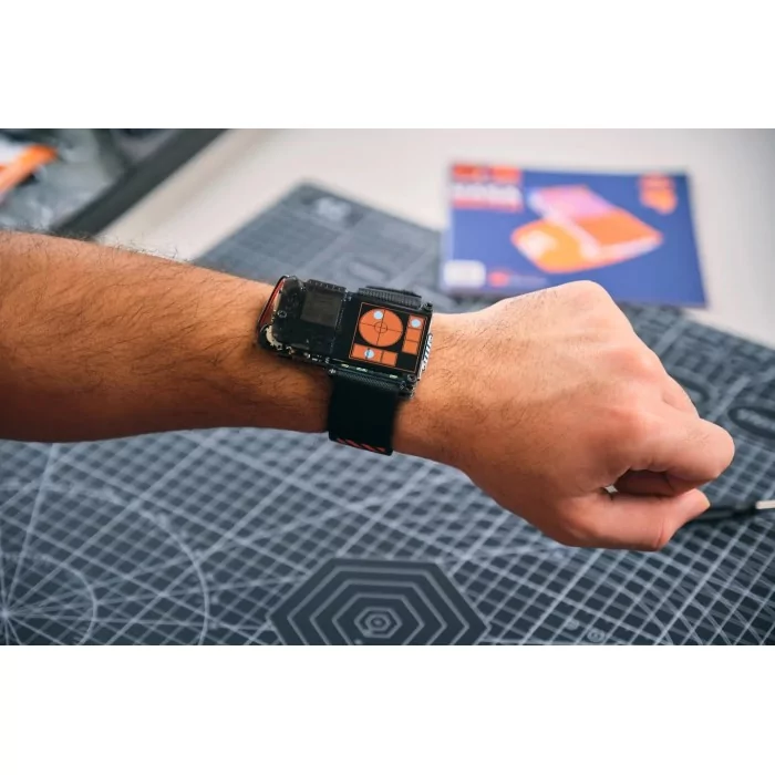 NASA Artemis Watch - CircuitMess