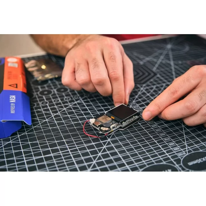 NASA Artemis Watch - CircuitMess